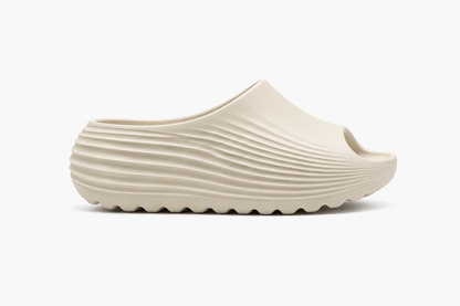 ￼CloudFlow™ Riviera Slides | Premium Comfort Collection